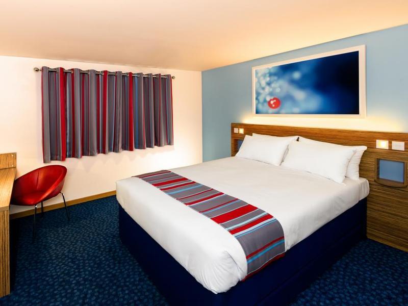 Travelodge Battersea London Exterior photo
